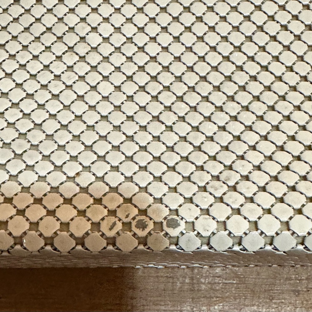 Vintage Whiting and Davis 1960 White Handbag Mesh Circles Resin Handle - Picture 2 of 11